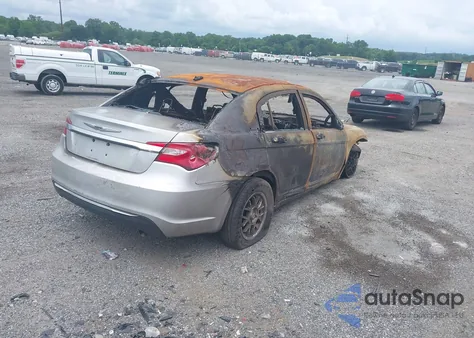 2012 Chrysler 200 Limited из США, поврежденный, VIN 1C3CCBCB8CN125790